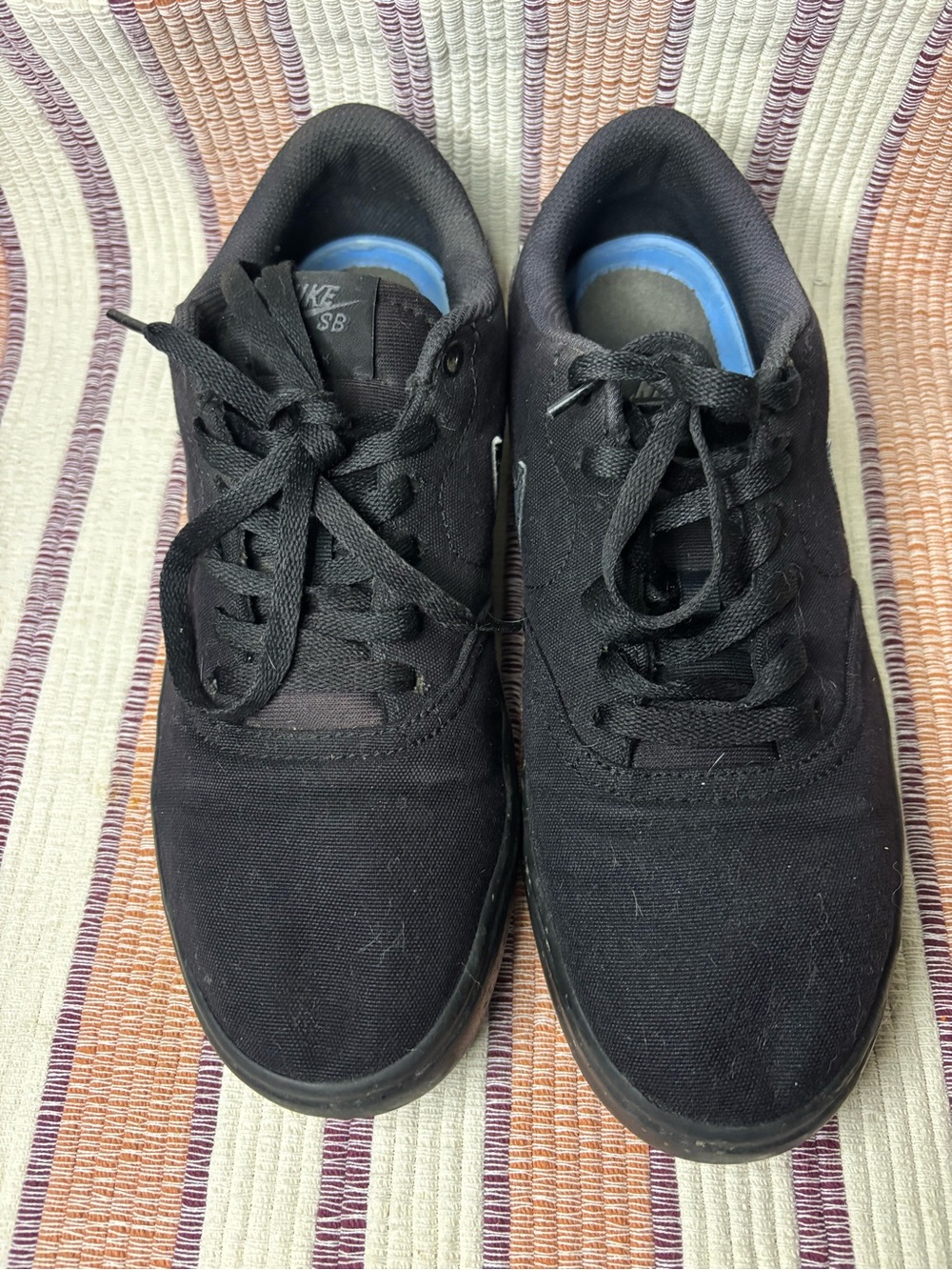 Nike Black Canvas Skate Sneakers with Blue Insoles